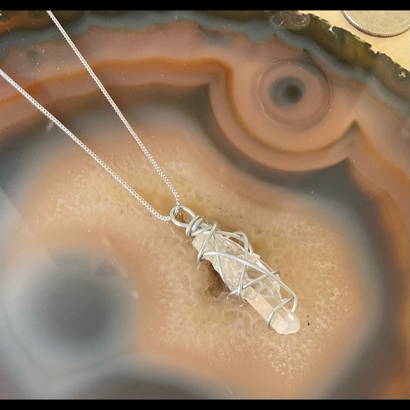 Handmade Wire wrap clear quartz wand necklace healing crystal - Picture 2 of 8